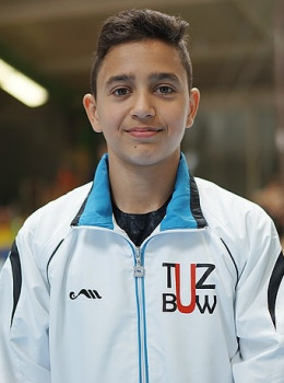 Hosseini, Milan