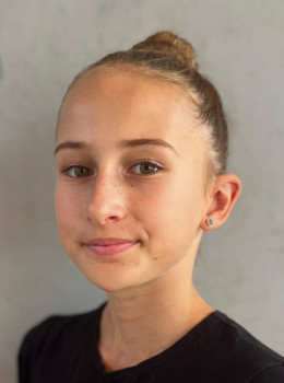 Starykh, Kristina
