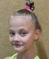 Kotolkin, Yustyna
