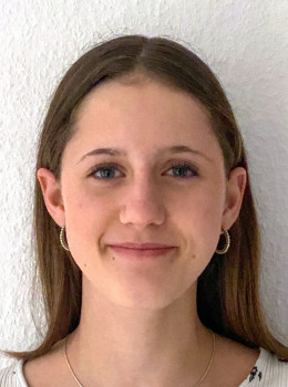 Lindner, Sarina