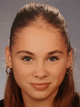 Uljee, Yuna
