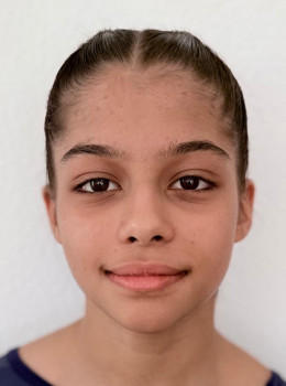 Bausenwein, Naomi