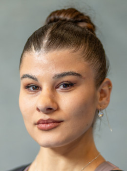 Jurca, Laura