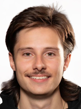 Schröm, Dario