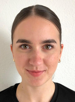 Pfüller, Marie