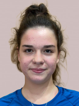 Ajalova, Laura